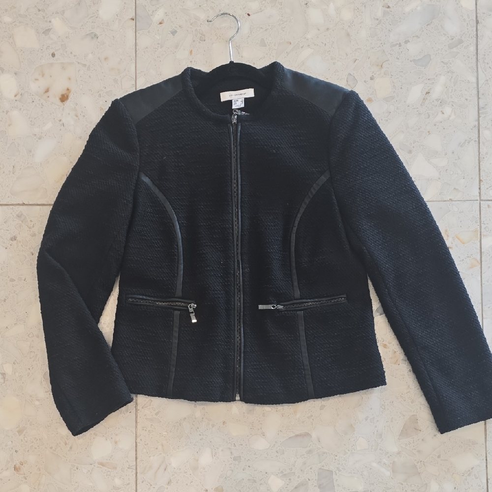 Atmosphere Elegant Black Zip Blazer